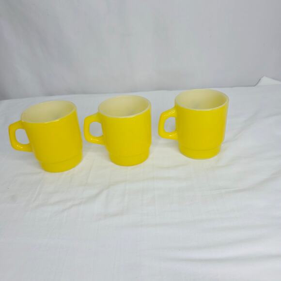 Vintage Fire King Anchor Hocking North West Compass Yellow Black Coffee Mug 3 PC - Picture 3 of 11